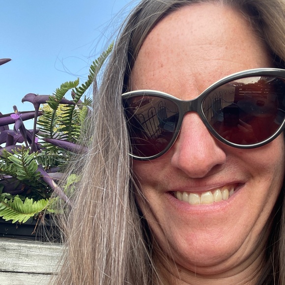 Meet your Posher, Michelle - Picture 4 of 4